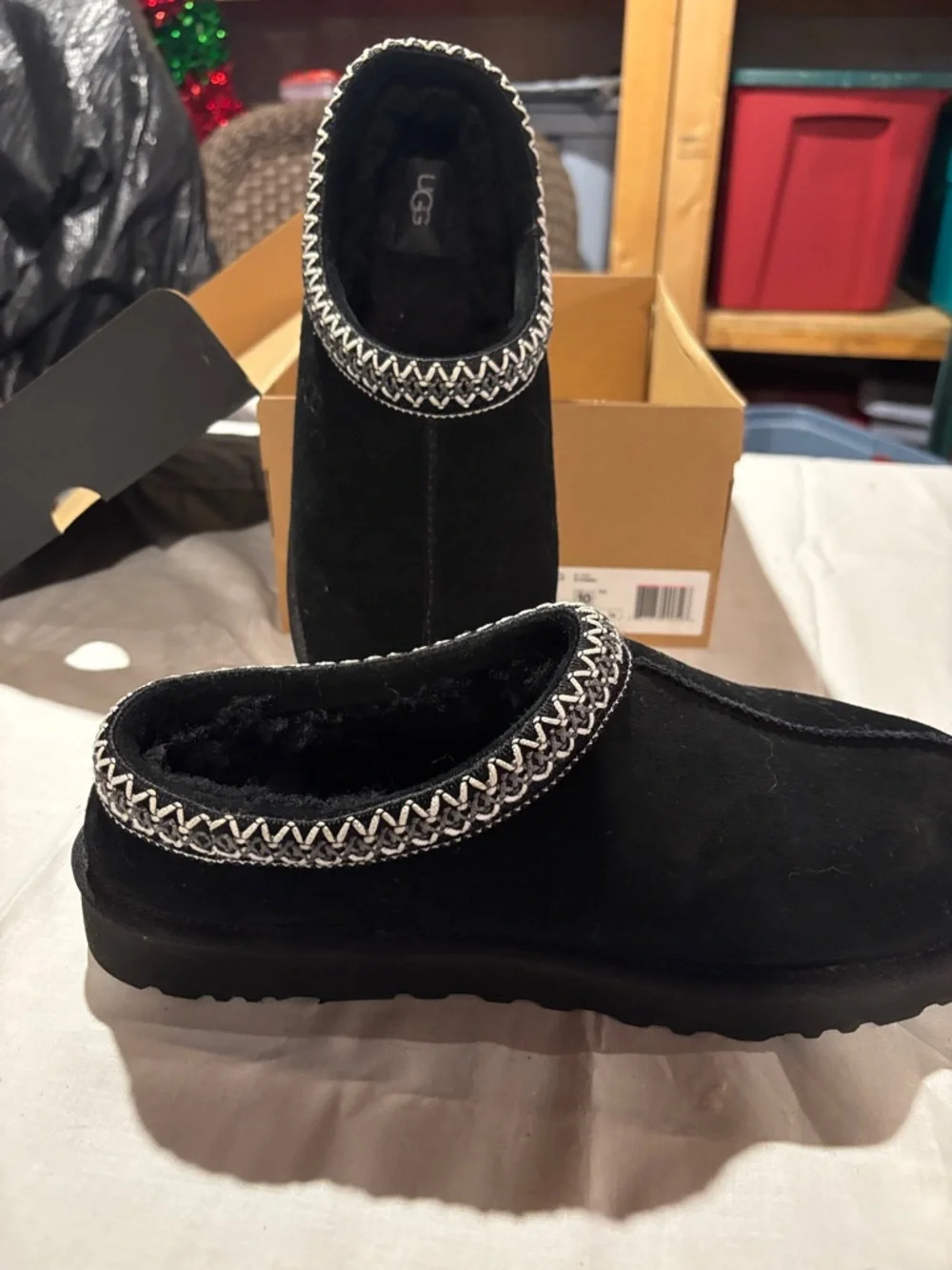 UGG Tasman Slippers - Black - Picture 6 of 6